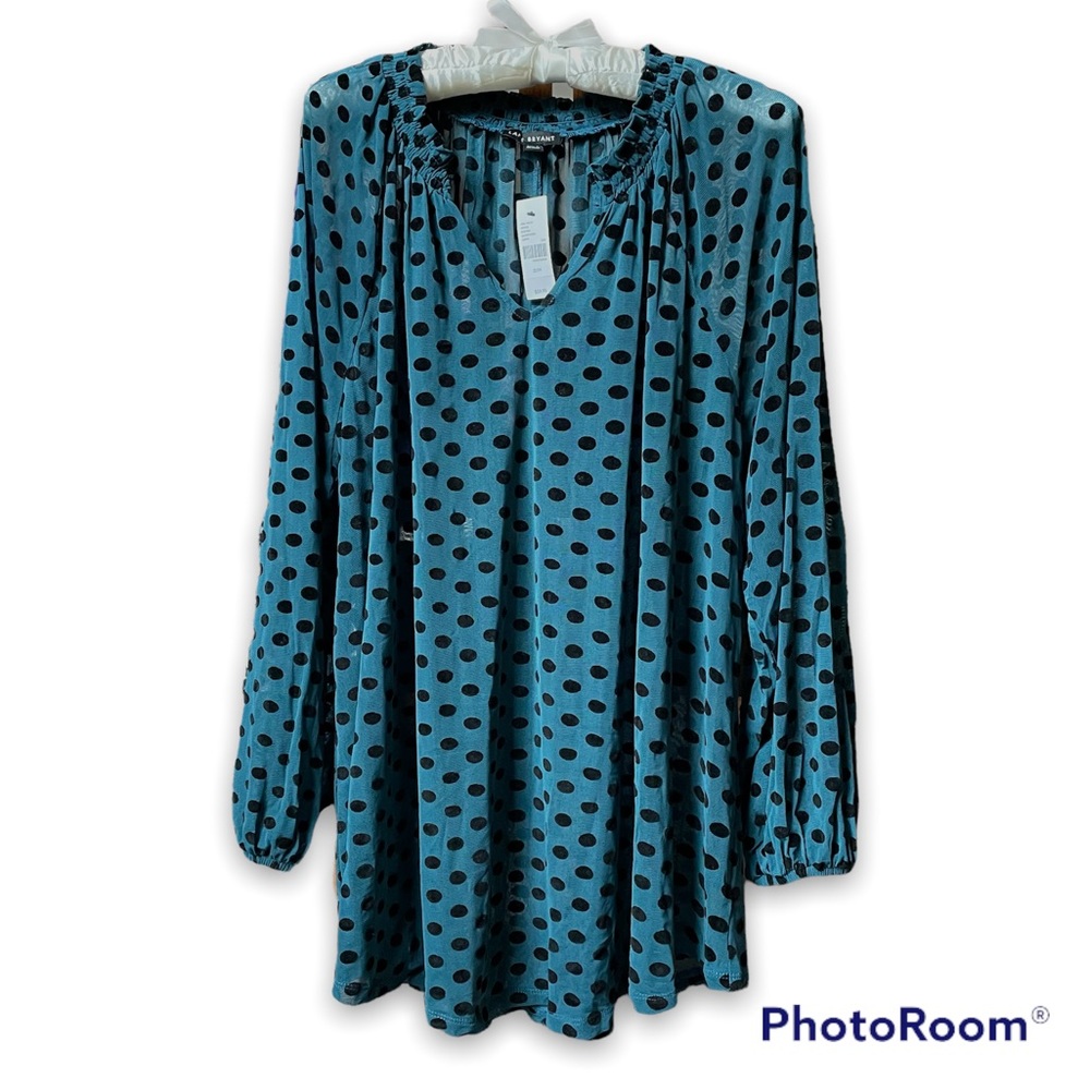 Torrid Sheer Teal Blouse w/ Black Clip Dot.